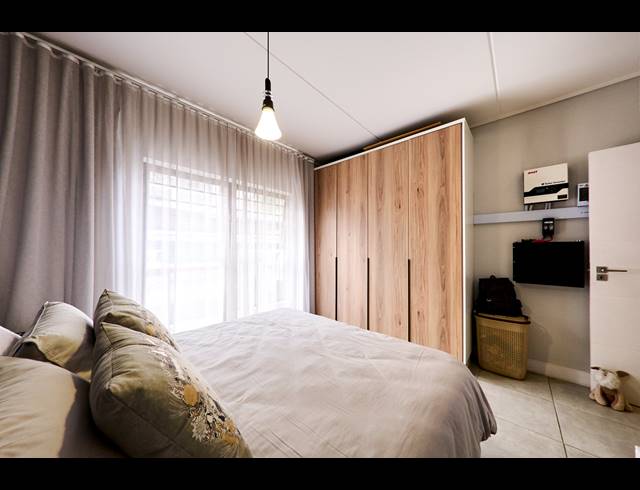 3 BEDROOM APARTMENT TO LET IN WATERFALL